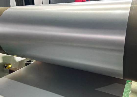 Hochglänzende weiße vorgefärbte Aluminium-Spule der Serie 3000 Aluminium-Spule, die in Aluminium-Rinnen verwendet wird