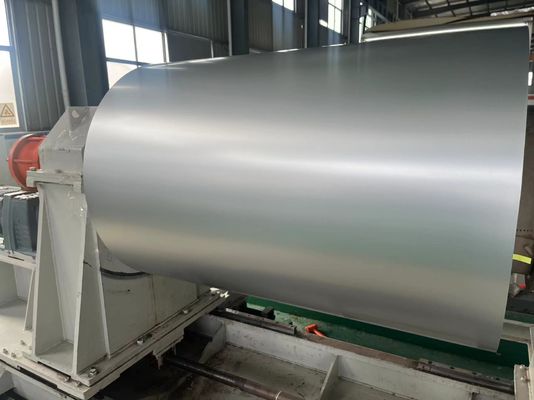 Legierung 3003 Ral 7047 PVDF Beschichtung Aluminiumfolie 0,80 mm x 48' Vormalte Aluminiumspirale für die Verwendung von Metalldachmaterial