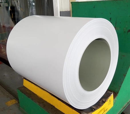 Legierung 3000 H22 0,2-0,3 mm Farbbeschichtete / vorgefärbte Aluminium-Spule für Verbundrohre