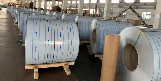 Anpassungsfähige vorgefärbte Aluminium-Spule für einzigartige Designmöglichkeiten