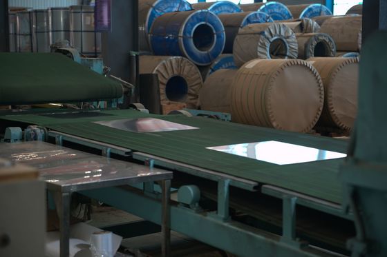 PE- / PVDF- / SMP-Farbfarben beschichtete Aluminiumspirale für Gebäudedekorationsbleche