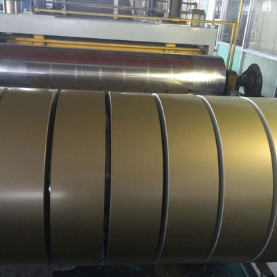 Legierung 3105 0,25*173mm Anti-Kratz PE Farbiger vorgefärbter Aluminiumstreifen zum Herstellen von Rollverschluss-Türvorhängen
