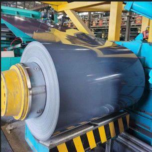 Gute Farb- und Glanzstabilität Aluminiumbeschichtete Rolle für die Produktion von Dachdecks