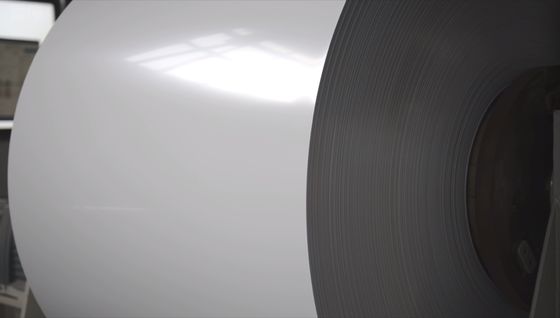 Weiß/Weiß RAL 9010 – beschichtetes Aluminiumblech in Spule 3105 H44 für die Herstellung von Dachrinnen oder Fallrohren