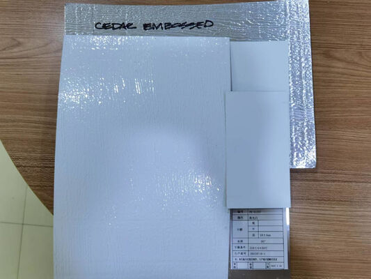 Polyester farbbeschichtetes Stuck-geprägtes Aluminiumblech 0,5 mm Dicke für Außenwandverkleidungen und Dächer