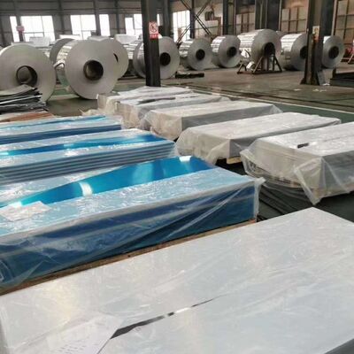 24 Farbbeschichtete, vorgefärbte Aluminium-Spule mit individueller Farbe und hoher Biegebeständigkeit für die Verschlusstür